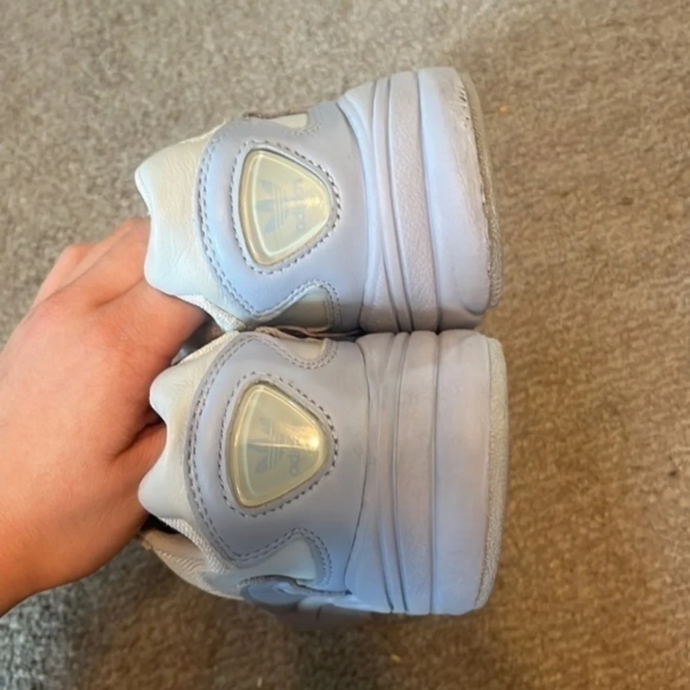 Adidas Falcon Zip EF1969 White Blue Chunky Sneakers Women’s Size 9